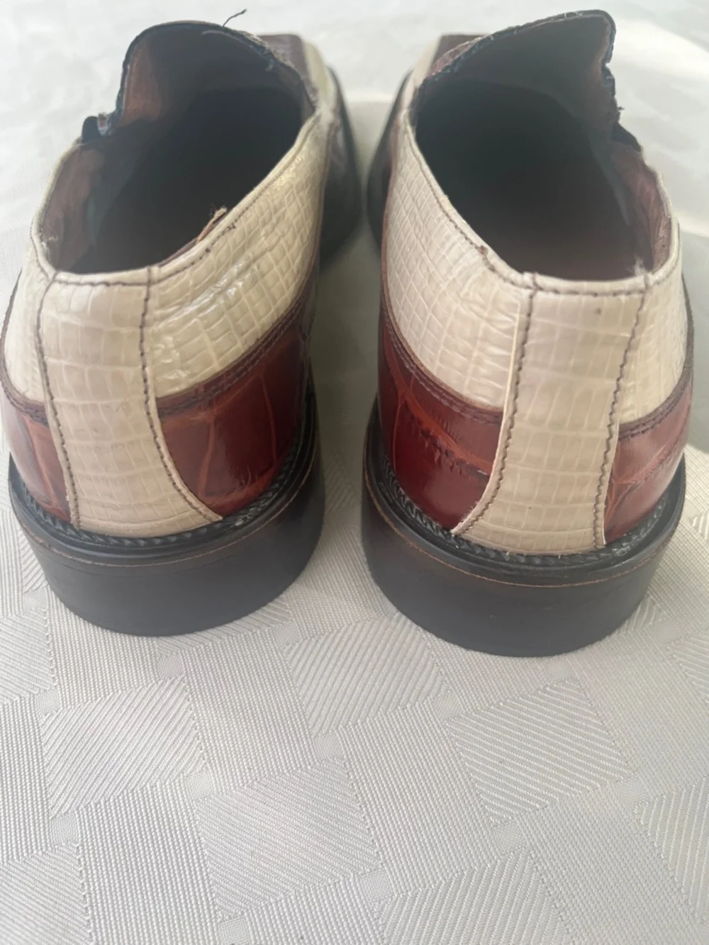 Stacy Adams Brown & Cream Genuine snake and leather upperTexture Slip-On Loafers